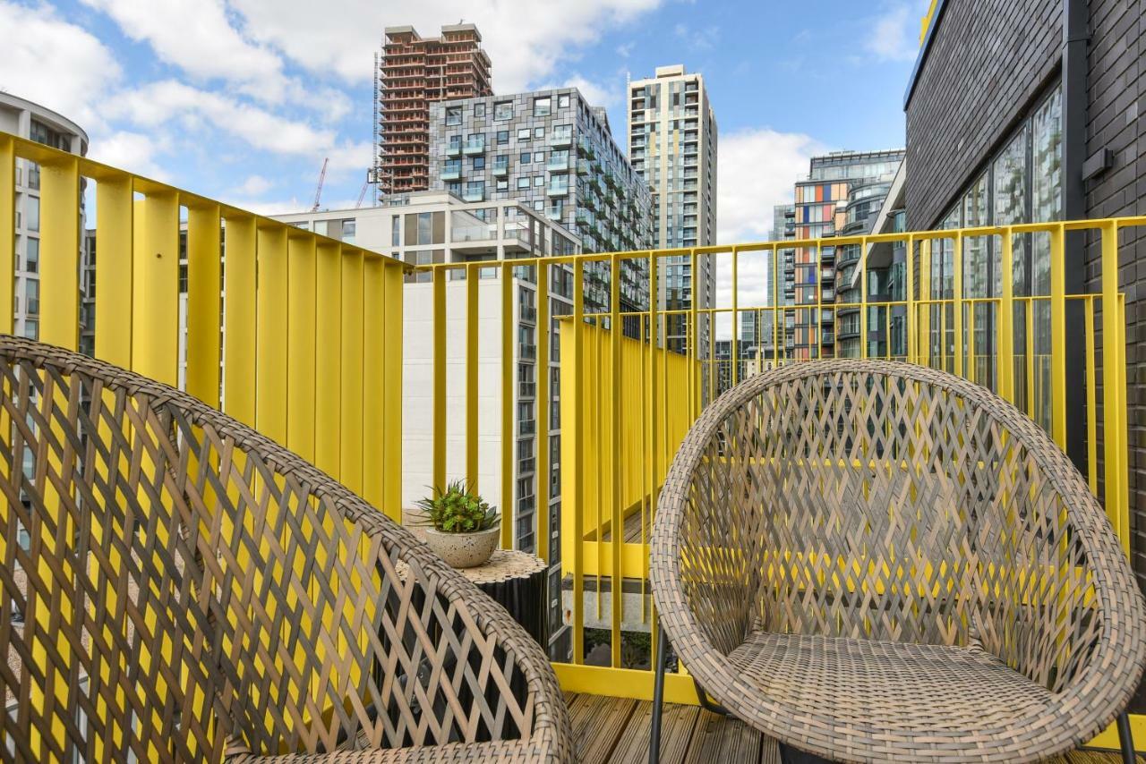 Millharbour Residences Лондон Екстериор снимка